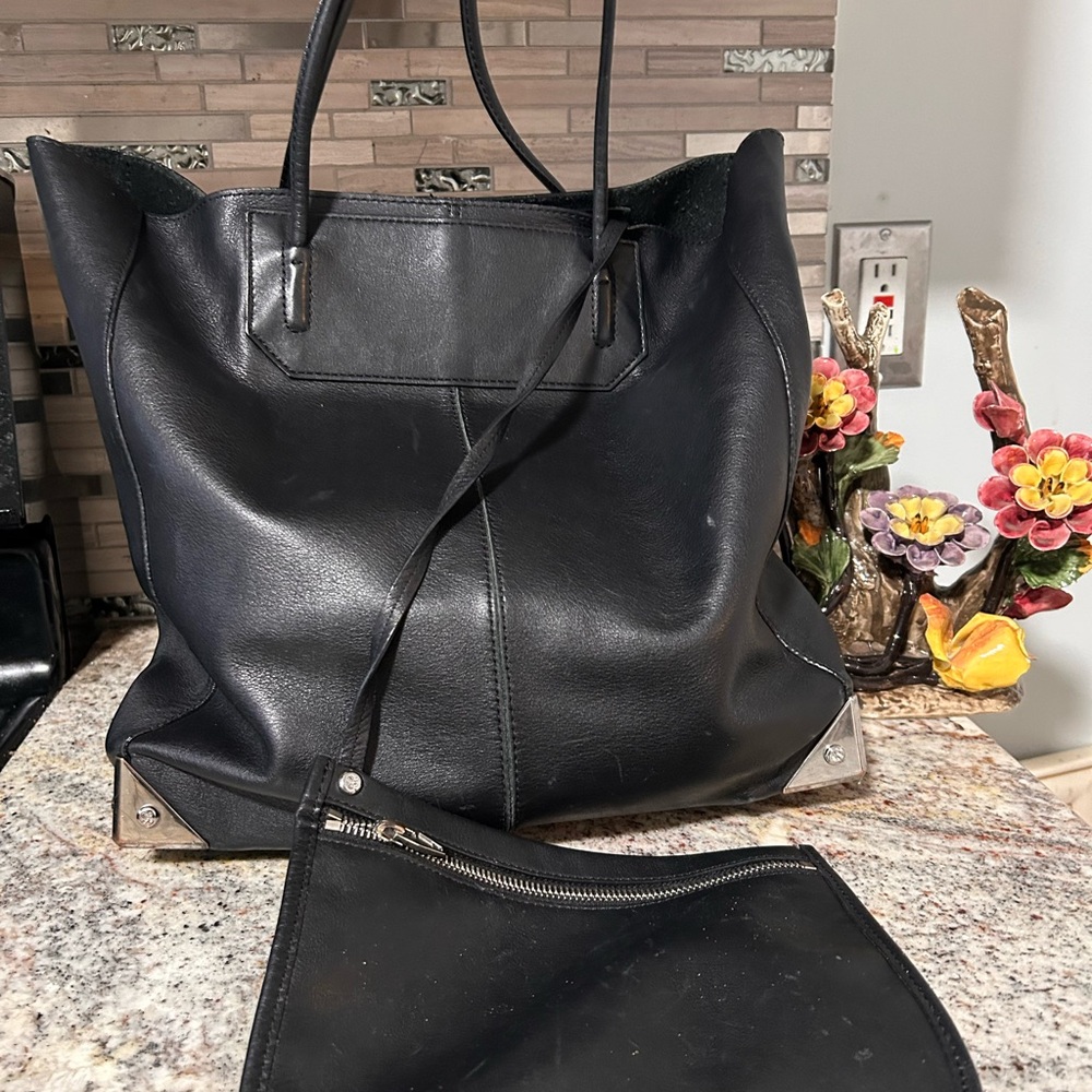 Alexander Wang Prisma black calf, skin leather tote with pouch - Picture 2 of 8